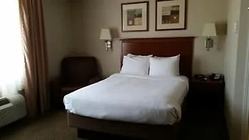 Candlewood By Ihg Hotel 2*