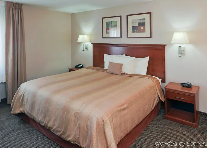 Candlewood By Ihg Hotel Gillette